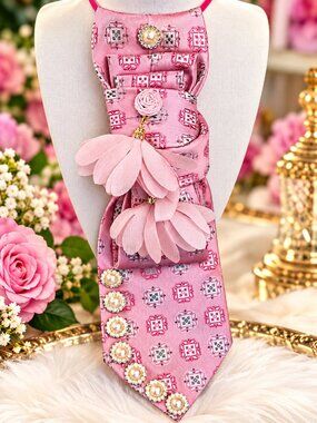 Pretty in Pink Iridescent Square Pattern Necktie Necklace with Pink Floral Earri